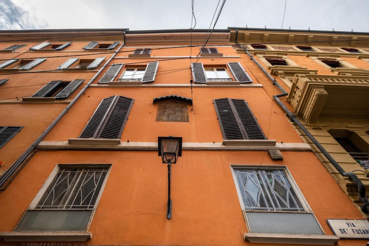 Torre Dell'Orologio Apartment By Wonderful Italy Bolonha Exterior foto